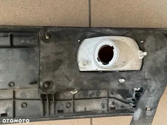 BLENDA KLAPY BAGAŻNIKA MAZDA 323F - 5