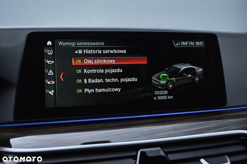 BMW Seria 5 530i xDrive M Sport sport - 32