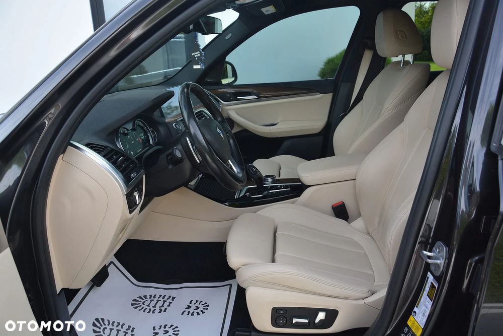 BMW X3 - 13