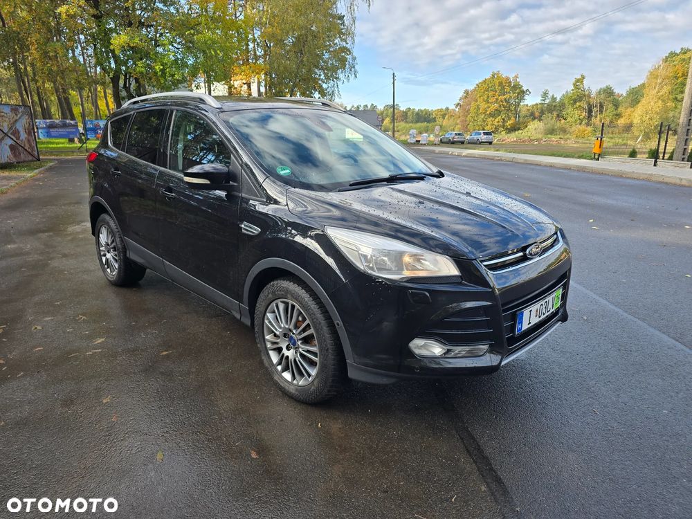Ford Kuga - 2