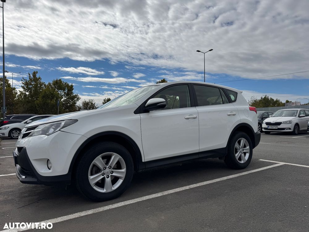 Toyota RAV4 2.0 D-4D 2WD Comfort - 2