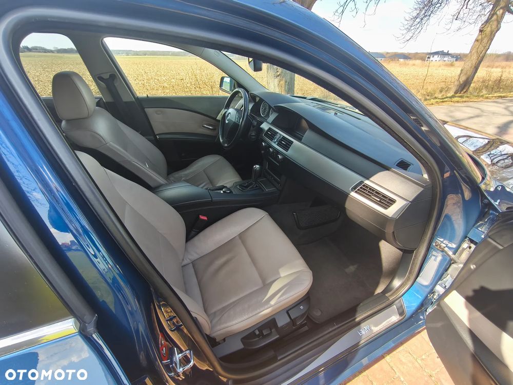 BMW Seria 5 - 25