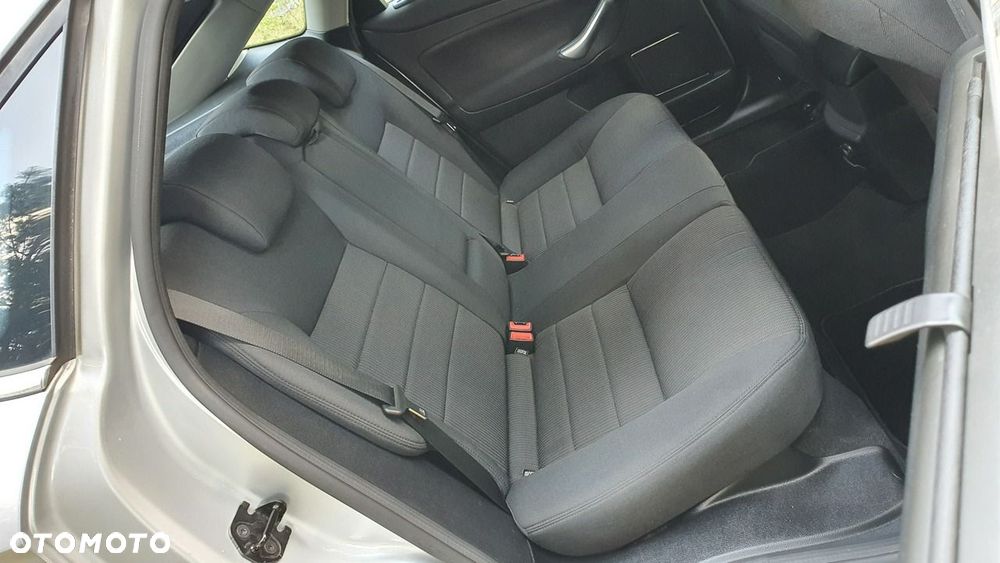 Ford Mondeo 2.0 Titanium - 11