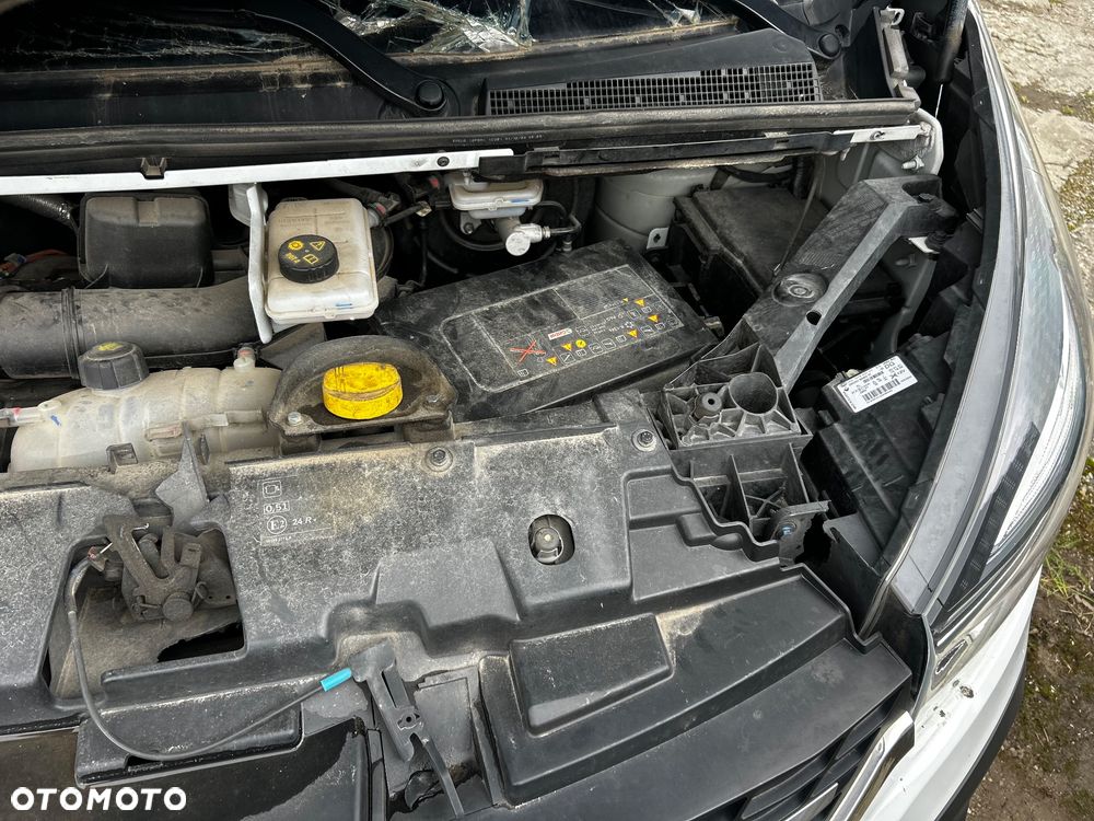 Renault TRAFIC - 16