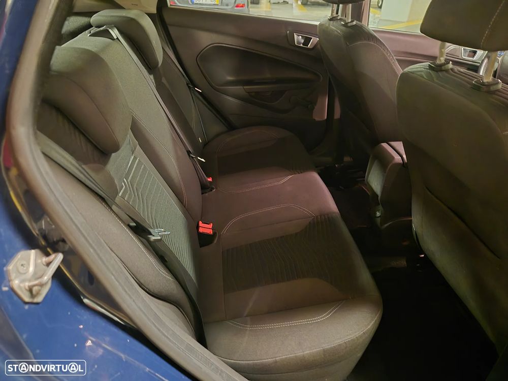 Ford Fiesta 1.0 Ti-VCT Trend - 36