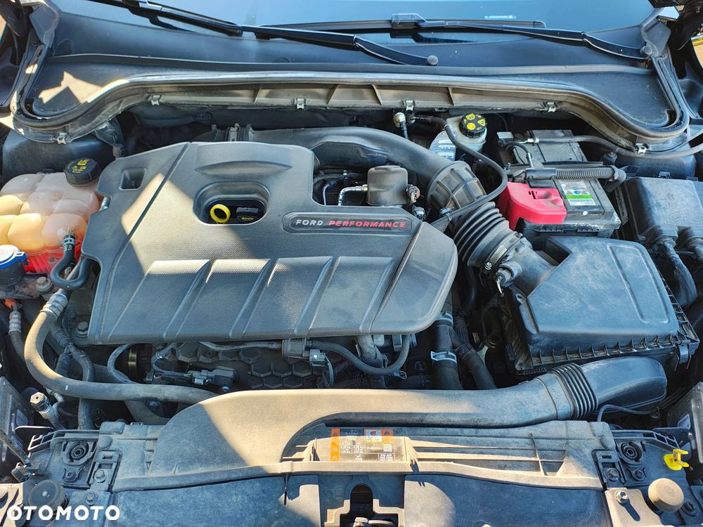 Ford Focus 2.3 EcoBoost ST - 13