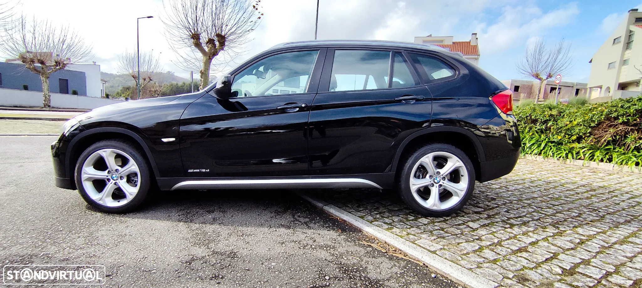 BMW X1 18 d sDrive - 4