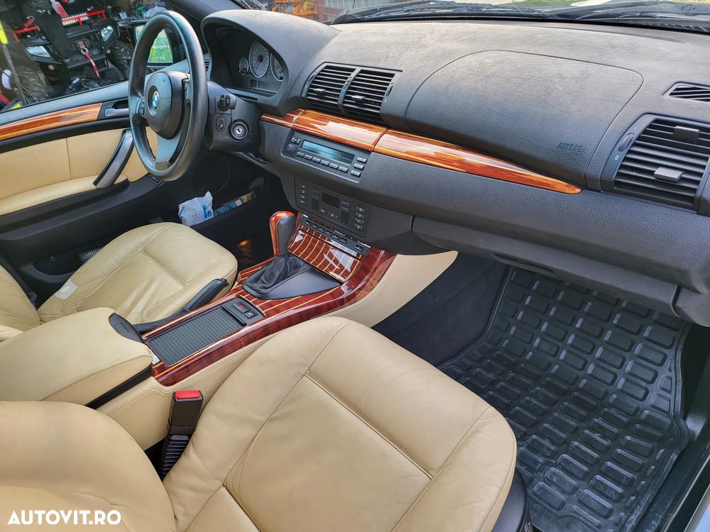 BMW X5 4.8is Aut. - 37