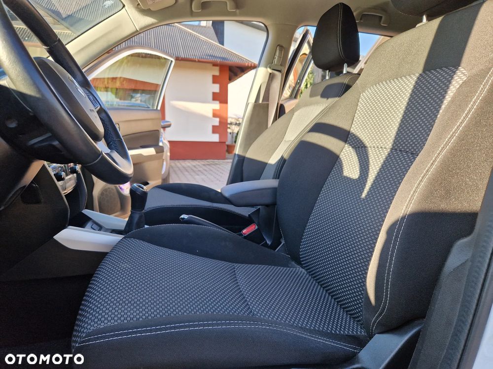 Suzuki Vitara 1.6 Premium 2WD - 23