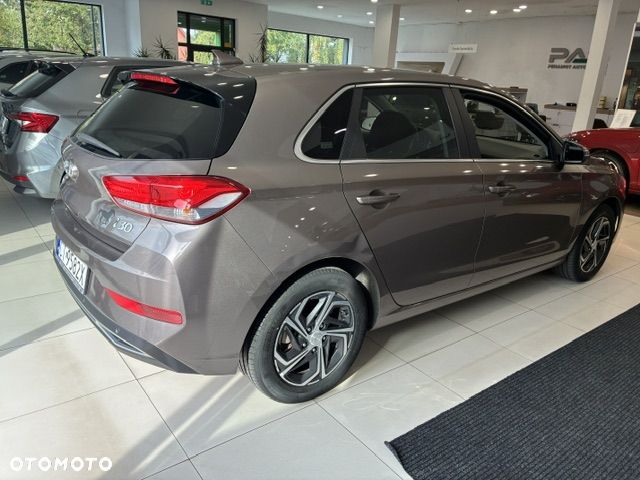 Hyundai i30 1.5 DPI Comfort - 4