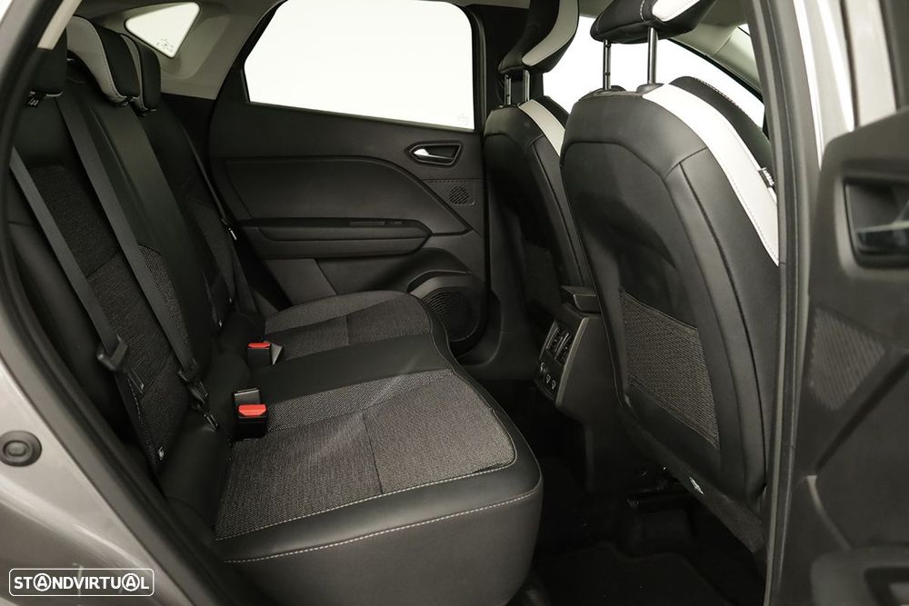 Renault Captur 1.0 TCe Techno Bi-Fuel - 23