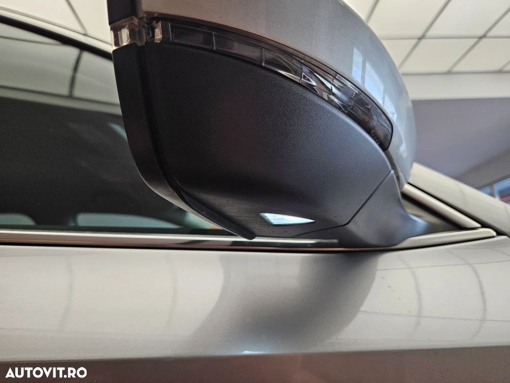 Skoda Superb 2.0 TDI DSG Ambition - 18