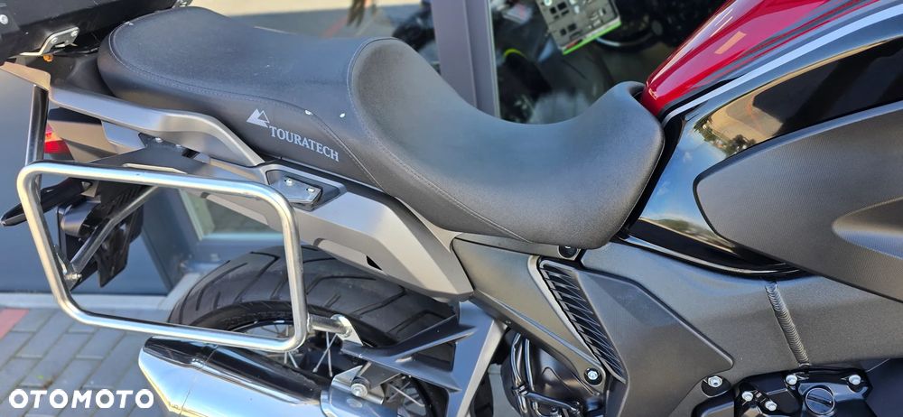 Honda VFR - 15
