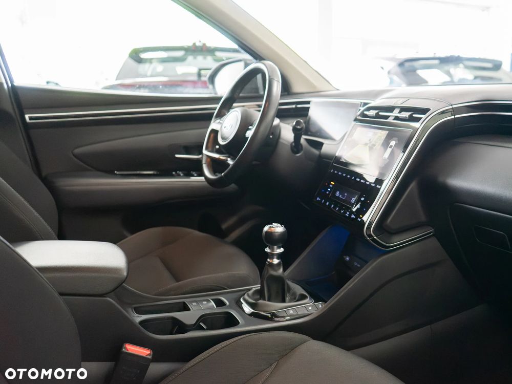 Hyundai Tucson 1.6 T-GDi Executive 2WD - 37