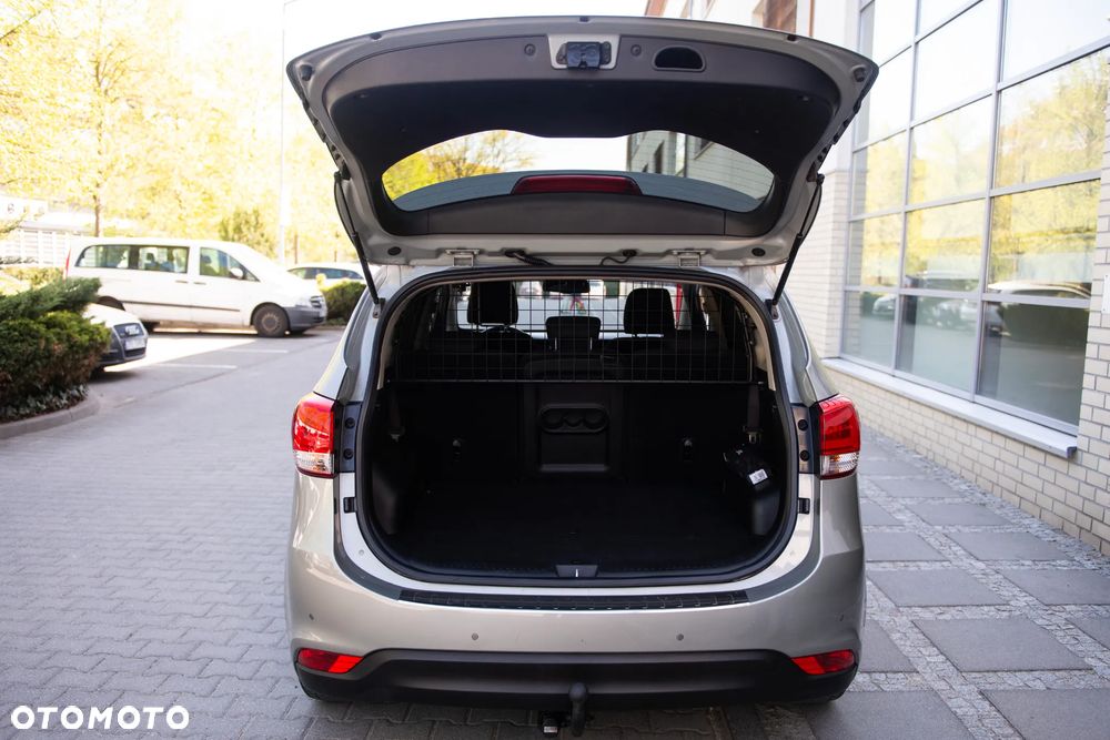 Kia Carens 1.7 CRDi Vision - 6