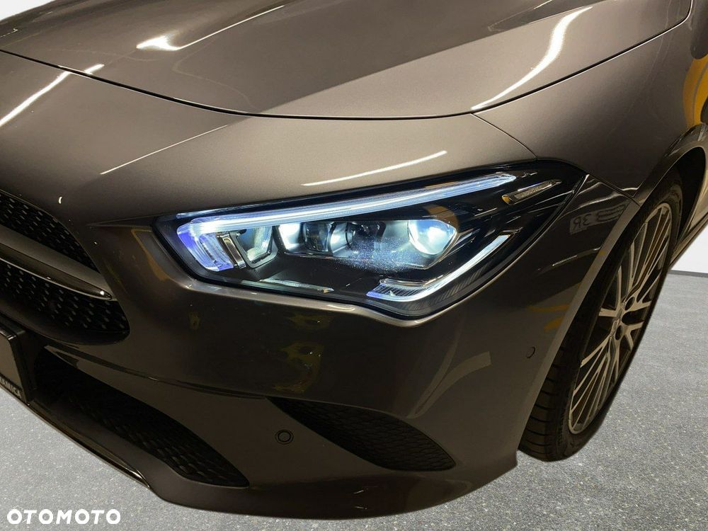 Mercedes-Benz CLA - 10