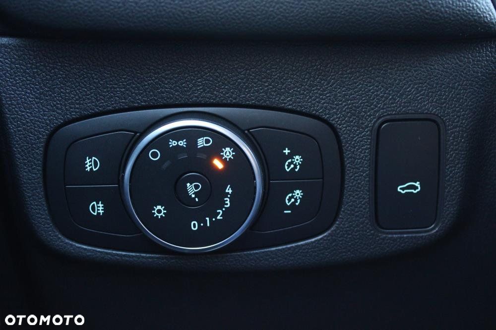 Ford Focus - 11