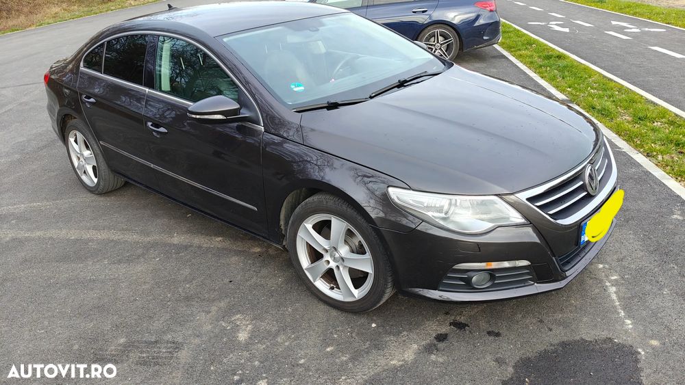 Volkswagen Passat Variant 2.0 TDI Blue TDI DSG Comfortline - 12