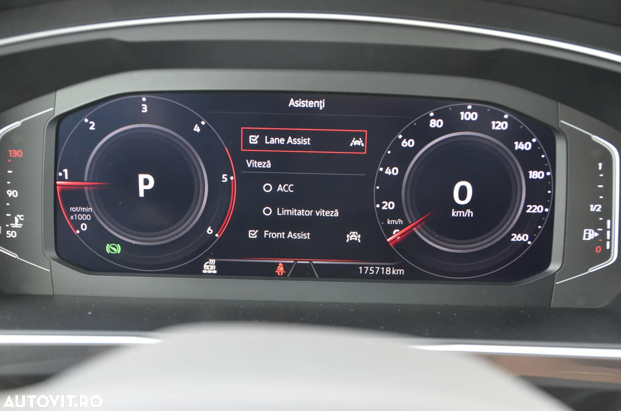 Volkswagen Tiguan 2.0 TDI DSG Life - 39