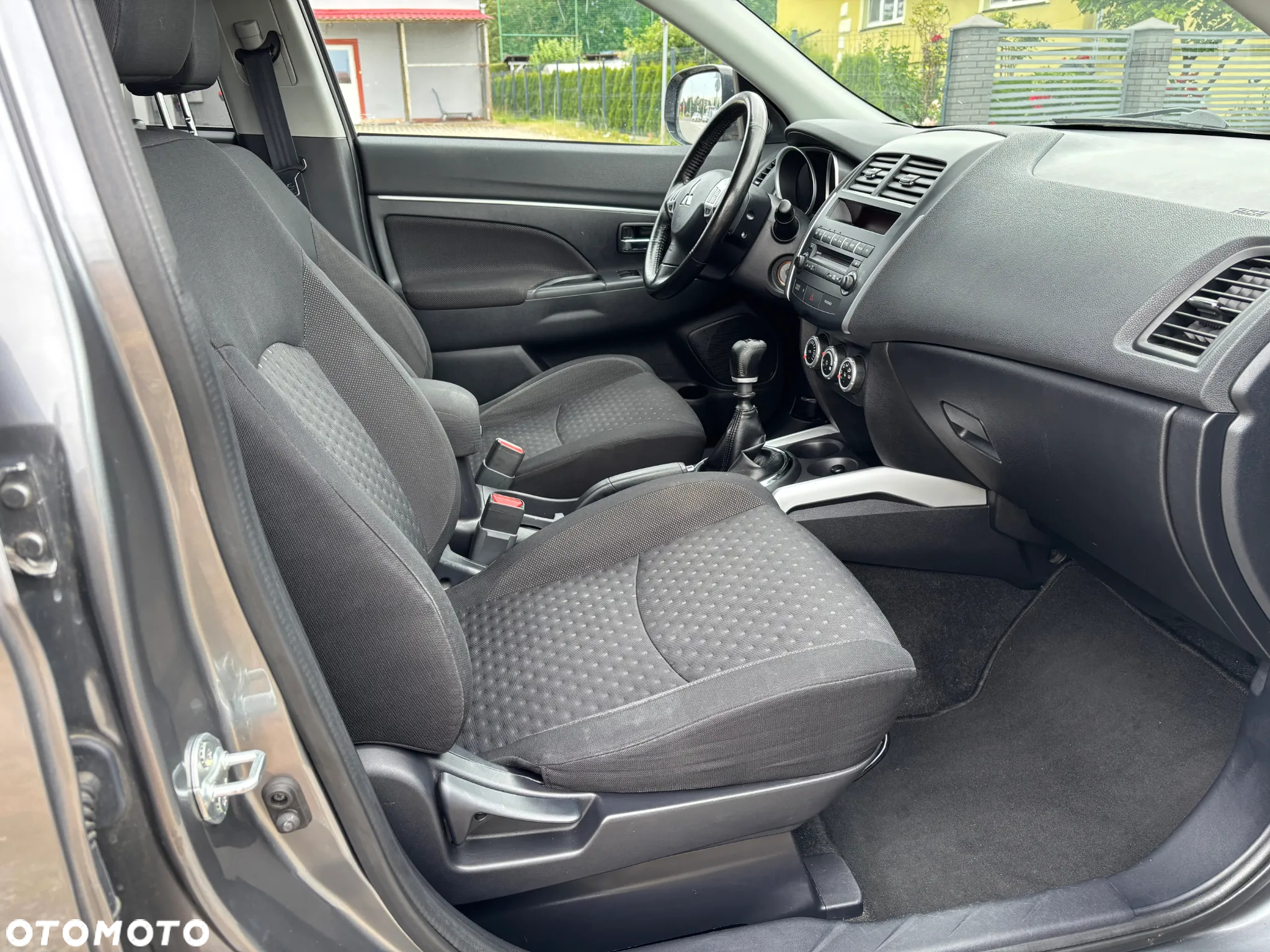 Mitsubishi ASX 1.8 DI-D 2WD Intense - 25