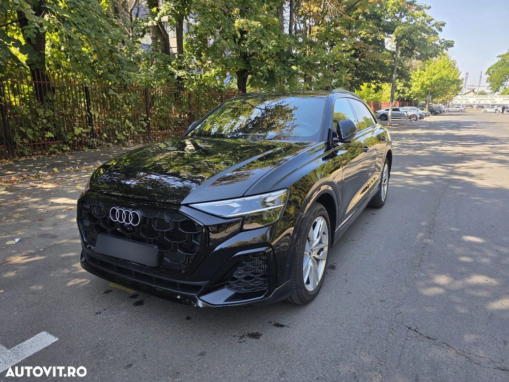 Audi Q8 - 1