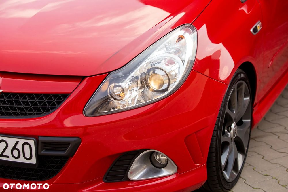 Opel Corsa 1.6T OPC - 20