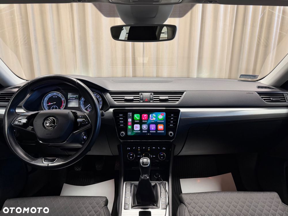 Skoda Superb 1.5 TSI Ambition - 9