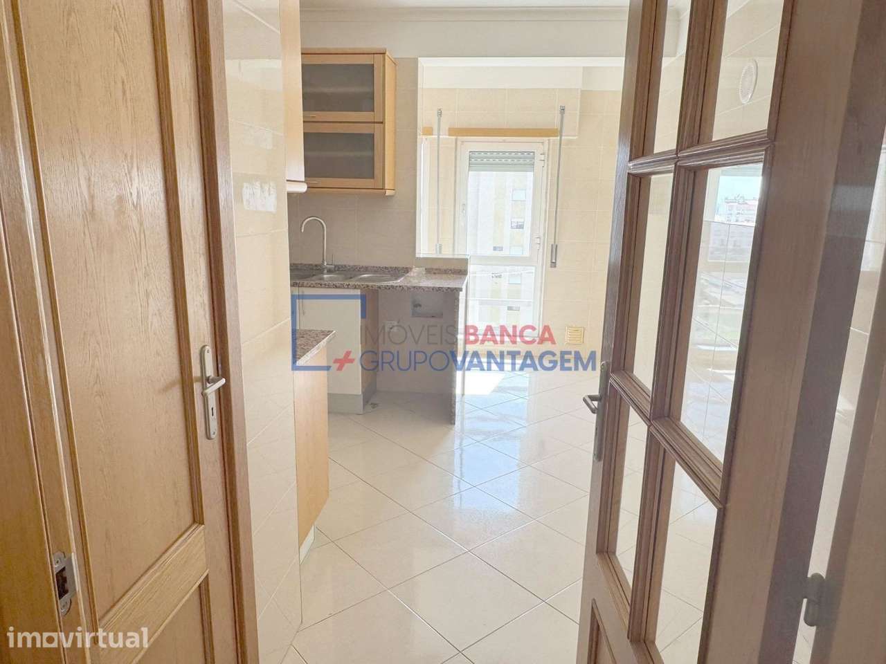 Apartamento, para venda, Alenquer - Carregado e Cadafais - Grande imagem: 5/18