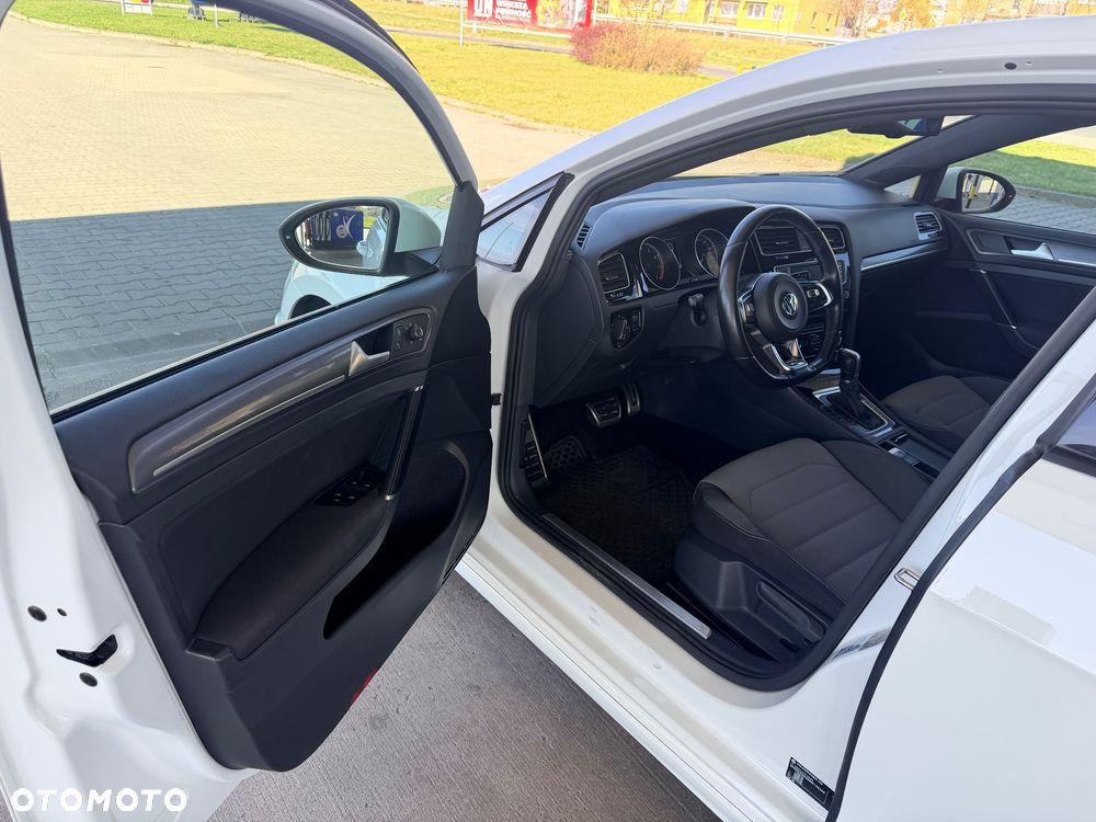 Volkswagen Golf 1.4 TSI BMT Highline DSG - 11