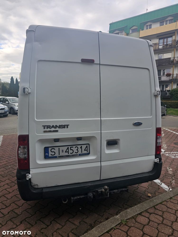 Ford Transit 2010 photo 4