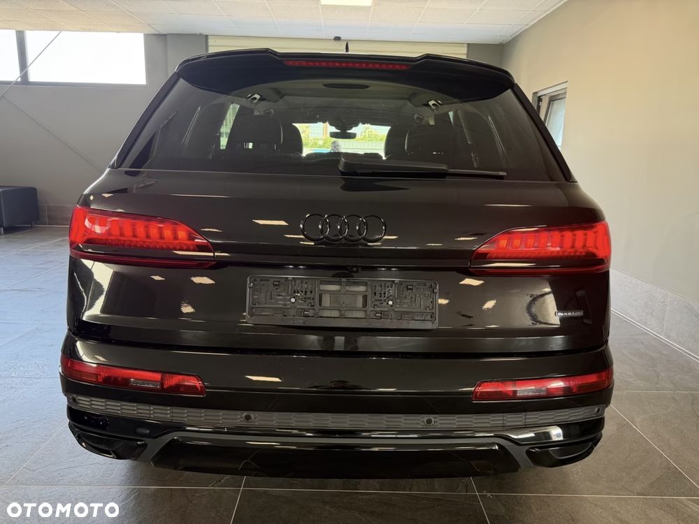 Audi Q7 55 TFSI mHEV Quattro S Line Tiptr - 9