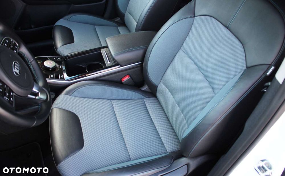 Kia Niro - 23