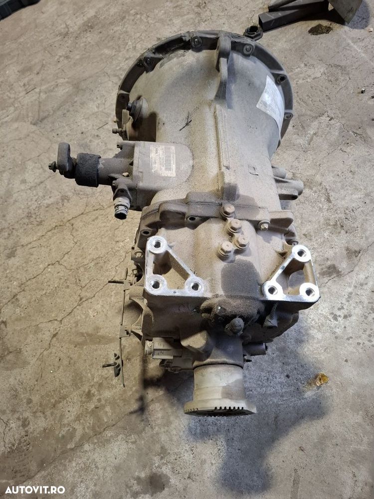 Cutie viteze  Mercedes atego - 2