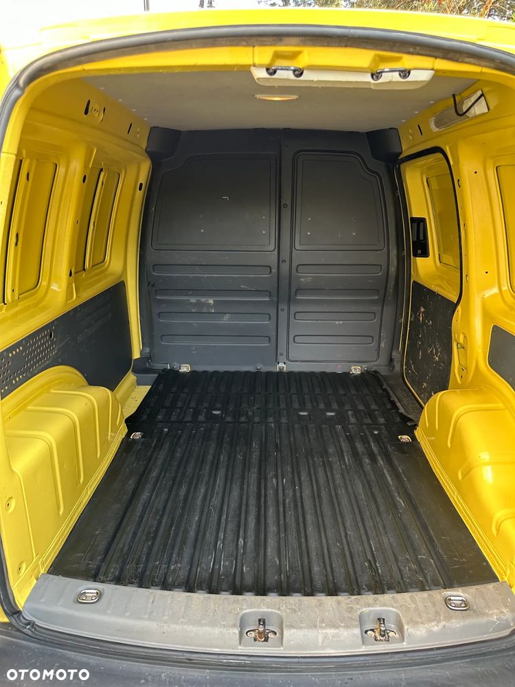 Volkswagen Caddy - 8