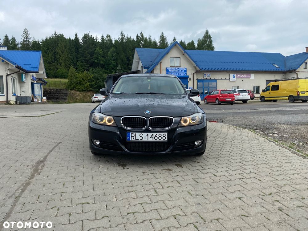 BMW Seria 3 - 1