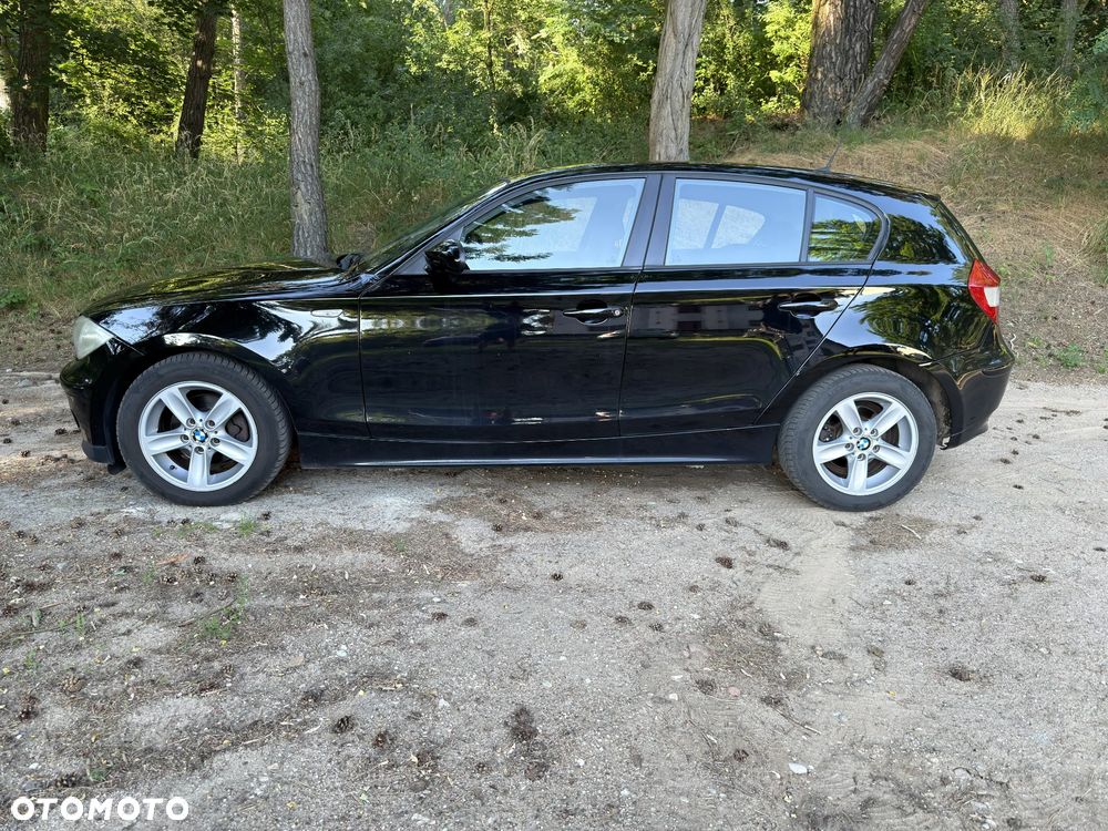 BMW Seria 1 118d - 4