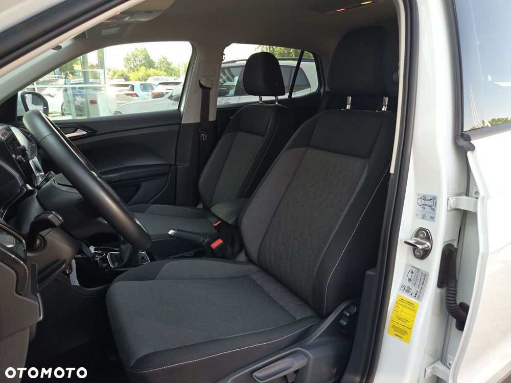 Volkswagen T-Cross - 11