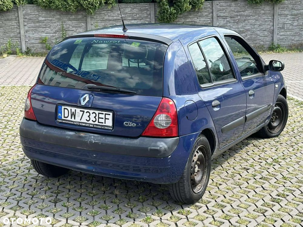 Renault Clio - 6