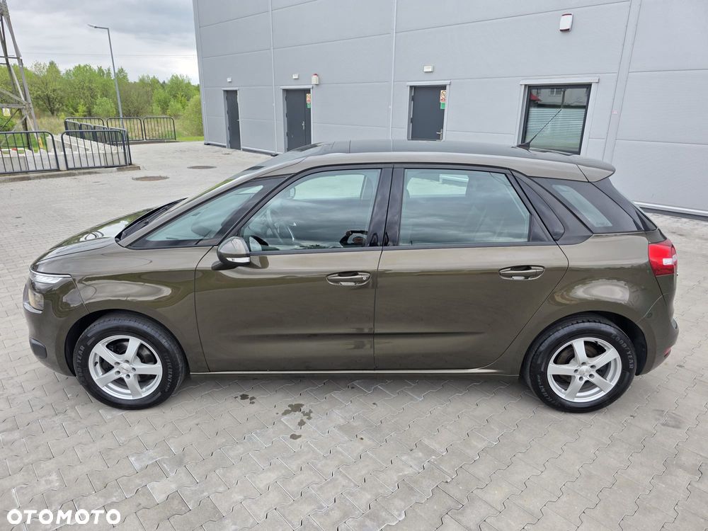 Citroën C4 Picasso - 16