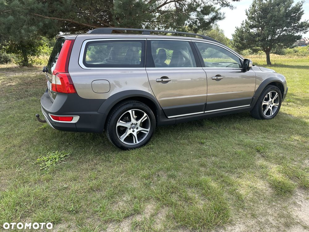 Volvo XC 70 D5 AWD Summum - 16