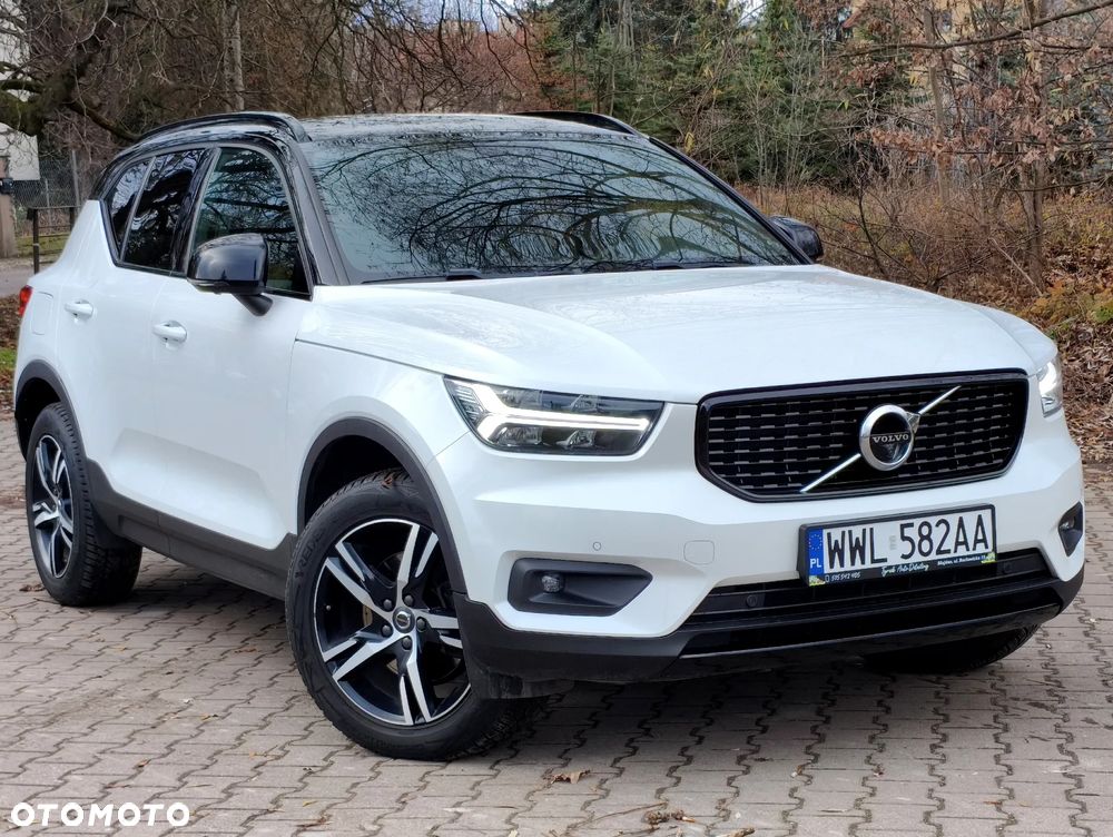 Volvo XC 40 T5 AWD Geartronic R-Design - 1
