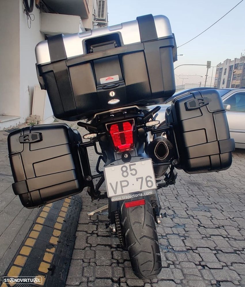 Triumph Tiger 800 XRX - 9