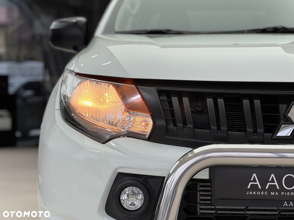 Mitsubishi L200 2.4 d DC Invite EU6 - 32