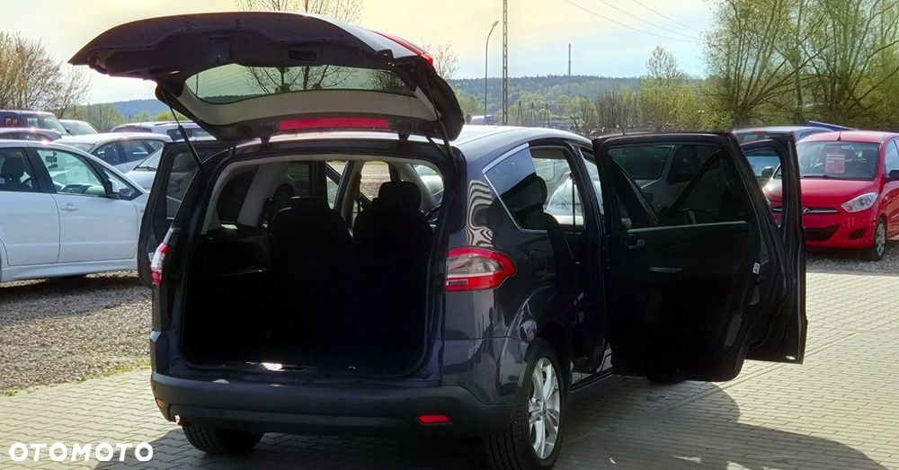 Ford S-Max - 7