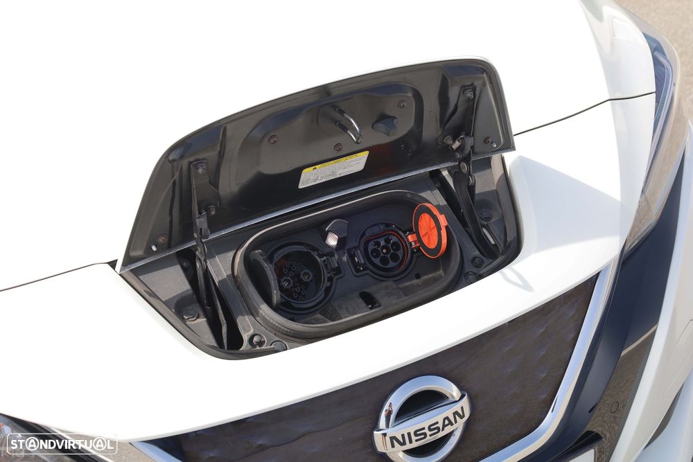 Nissan Leaf - 11