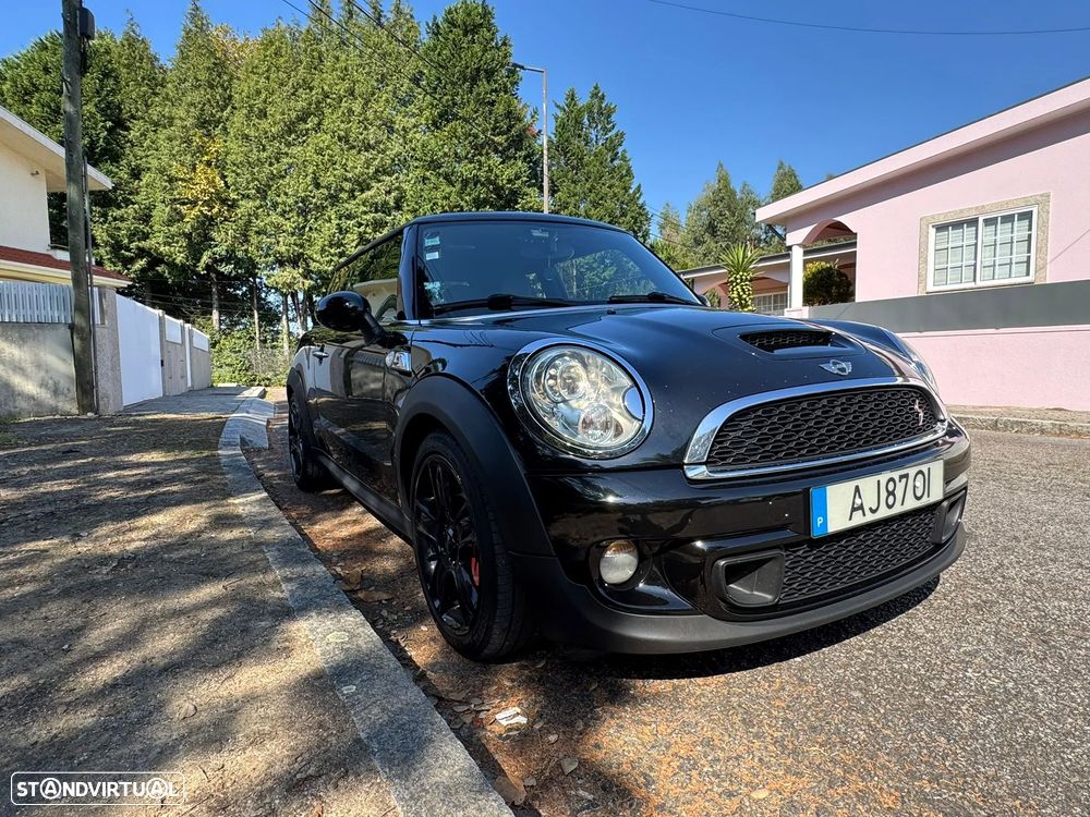 MINI 3 Portas Cooper SD - 1