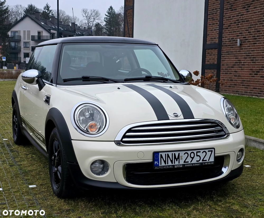 MINI Cooper D Brick Lane - 13