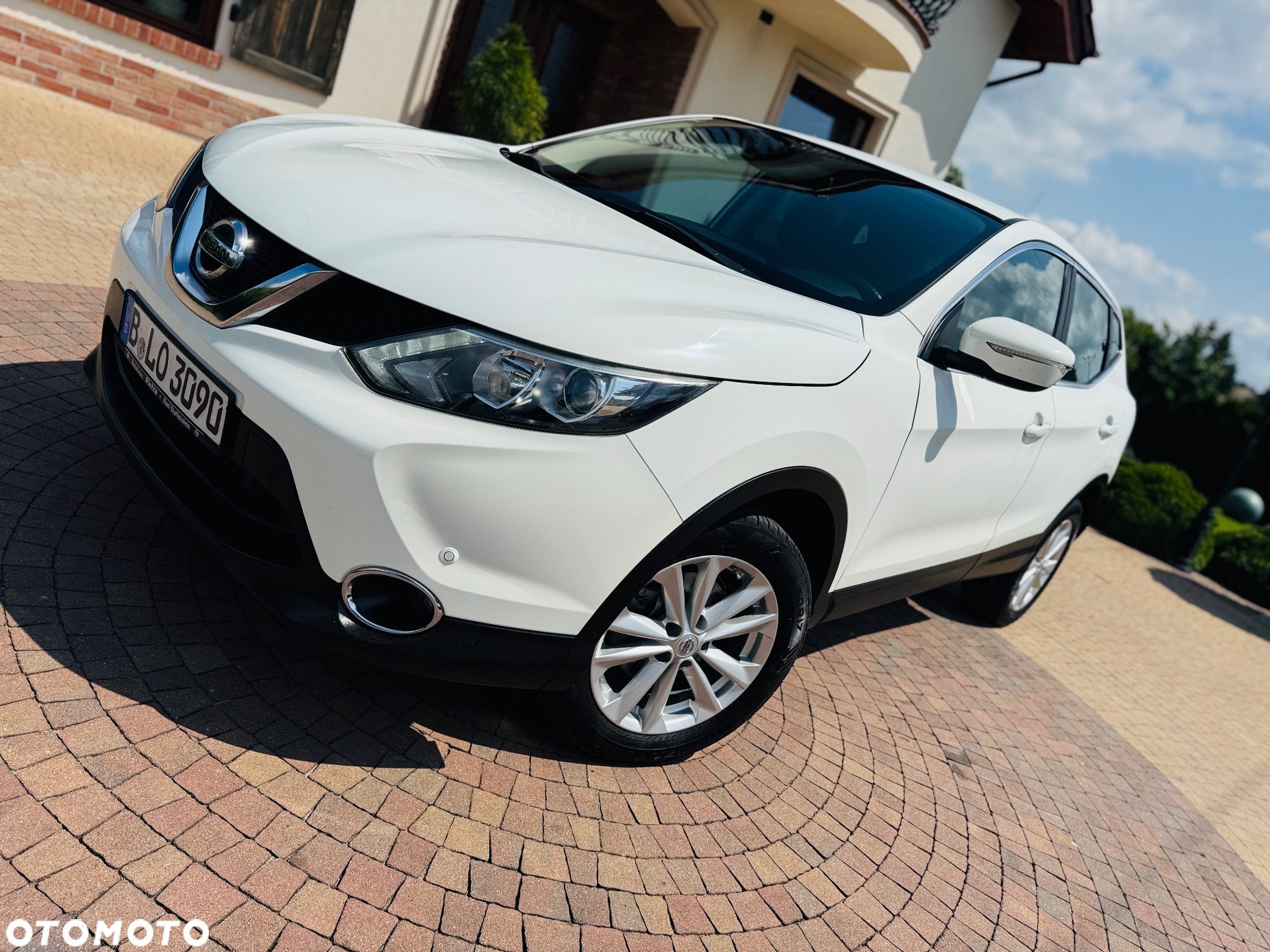 Nissan Qashqai 1.2 DIG-T N-Tec - 27