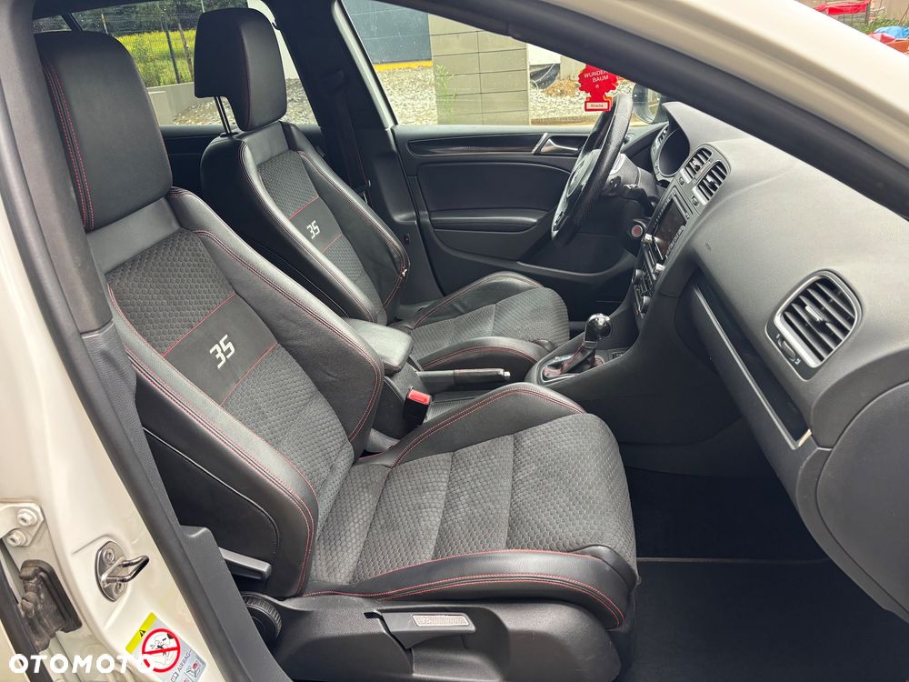 Volkswagen Golf 2.0 TSI GTI 35 DSG - 36