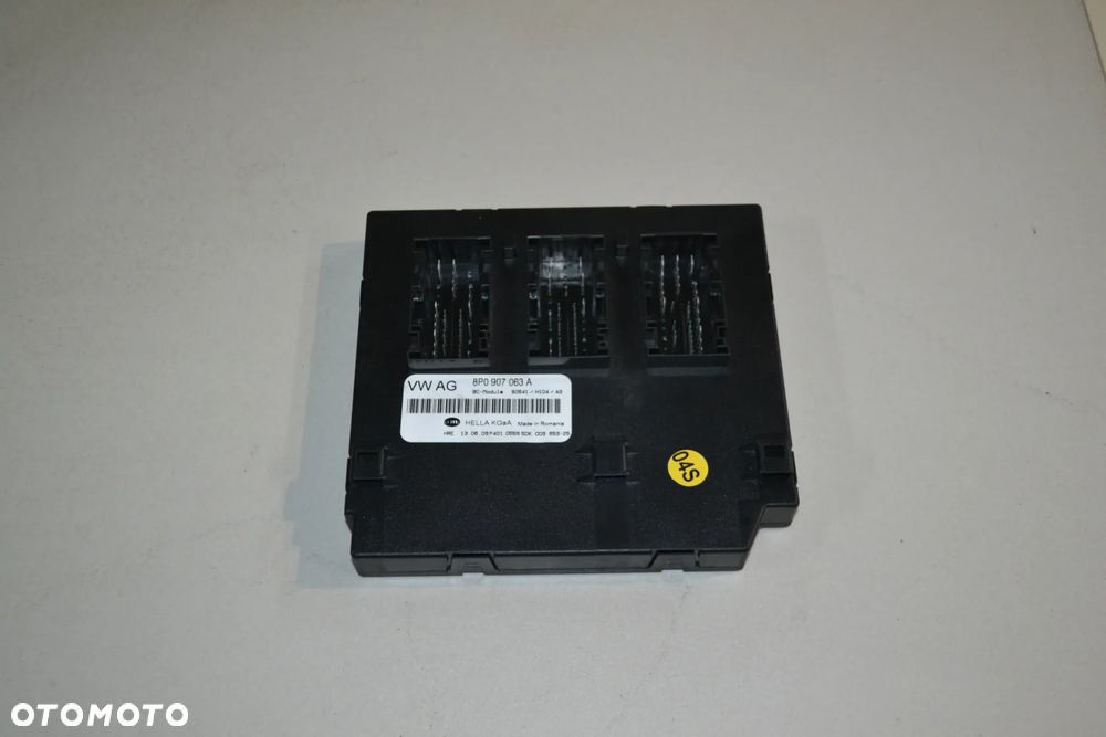 AUDI A3 8P LIFT 08-12 MODUŁ STEROWNIK BCM 8P0907063A - 2